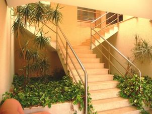 Químicas Láser, S.L. escaleras de casa